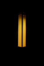 Load image into Gallery viewer, Trusst Glo Totem 2.0m